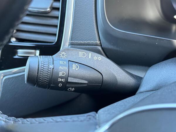 Volvo XC90 2.0 D5 PowerPulse Inscription Auto 4WD Euro 6 (s/s) 5dr