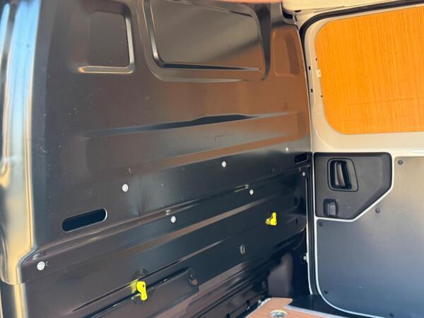 Peugeot Expert 2.0 BlueHDi 1400 Professional Premium Standard Panel Van MWB Euro 6 (s/s) 6dr