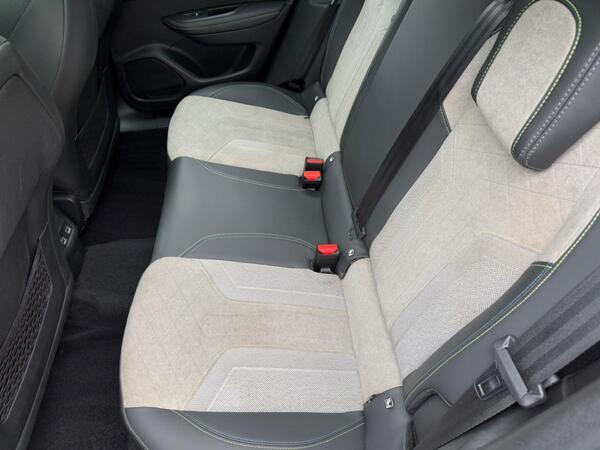 Peugeot E-2008 50kWh GT Auto 5dr