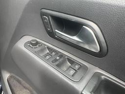 Volkswagen Amarok 2.0 BiTDI BlueMotion Tech Highline 4Motion Euro 5 (s/s) 4dr at 9th