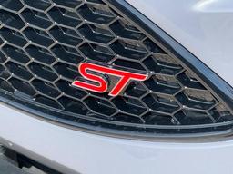 Ford Focus 2.0T EcoBoost ST-3 Euro 6 (s/s) 5dr at 64th