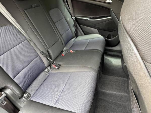 Hyundai TUCSON 1.7 CRDi Blue Drive SE Nav Euro 6 (s/s) 5dr