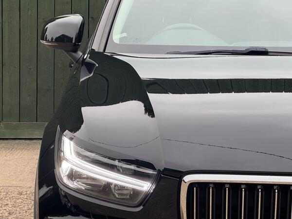 Volvo XC40 2.0 T4 Inscription Pro Auto Euro 6 (s/s) 5dr
