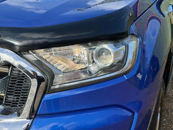 Ford Ranger 2.2 TDCi Limited 1 4WD Euro 5 (s/s) 4dr (Eco Axle)