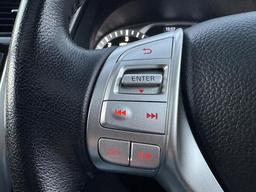 Nissan Navara 2.3 dCi N-Guard Auto 4WD Euro 6 4dr at 14th