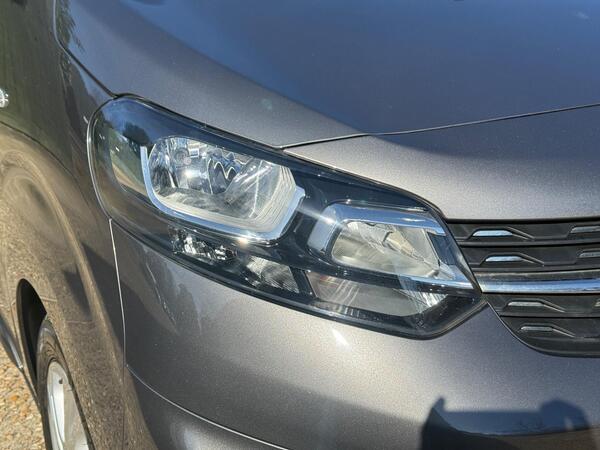 Vauxhall Vivaro 2.0 Turbo D 3100 Pro L2 H1 Euro 6 (s/s) 6dr