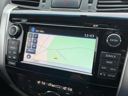 Nissan Navara 2.3 dCi Tekna 4WD Euro 6 (s/s) 4dr at 5th