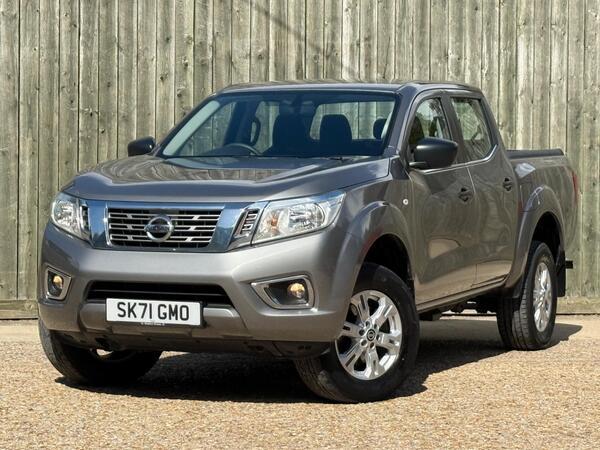 Nissan Navara 2.3 dCi Acenta 4WD Euro 6 (s/s) 4dr