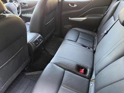 Nissan Navara 2.3 dCi Tekna 4WD Euro 6 (s/s) 4dr at 12th