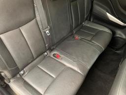 Nissan Navara 2.3 dCi Tekna 4WD Euro 6 (s/s) 4dr at 13th