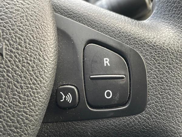 Vauxhall Vivaro 1.6 CDTi 2900 BiTurbo ecoTEC Limited Edition Nav Crew Van L2 H1 Euro 6 (s/s) 5dr (6 Seat)