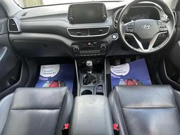 Hyundai TUCSON 1.6 GDi Premium Euro 6 (s/s) 5dr at 2th