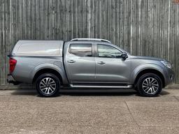 Nissan Navara 2.3 dCi Tekna Auto 4WD Euro 6 4dr at 23th
