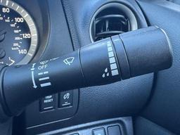 Nissan Navara 2.3 dCi Tekna 4WD Euro 6 (s/s) 4dr at 32th