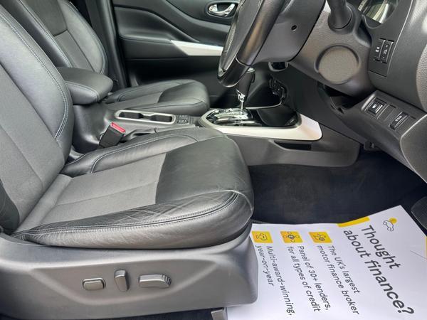 Nissan Navara 2.3 dCi N-Guard Auto 4WD Euro 6 4dr