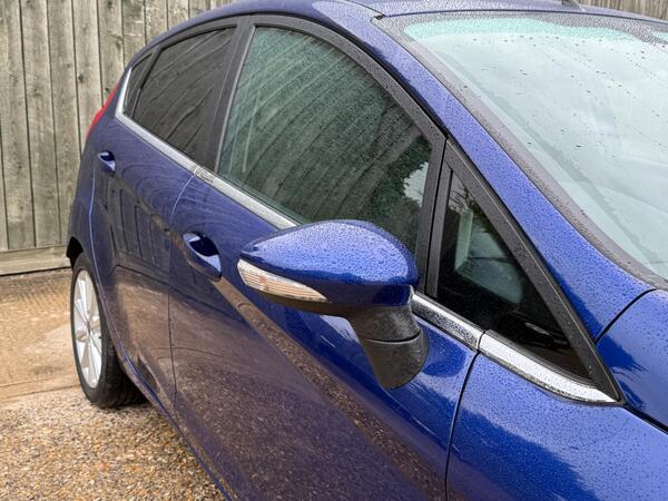Ford Fiesta 1.0T EcoBoost Titanium Euro 6 (s/s) 5dr