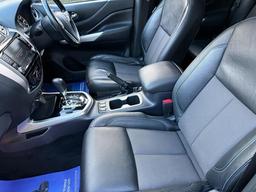 Nissan Navara 2.3 dCi N-Guard Auto 4WD Euro 6 4dr at 15th