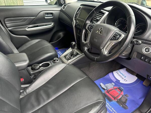 Mitsubishi L200 2.2 DI-D DC Barbarian Auto 4WD Euro 6 (s/s) 4dr