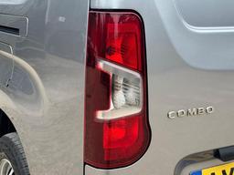 Vauxhall Combo 1.5 Turbo D 2300 Edition L2 H1 Euro 6 (s/s) 4dr at 42th