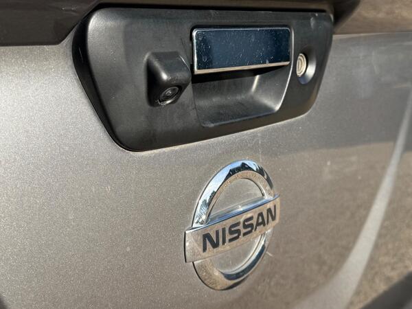 Nissan Navara 2.3 dCi Tekna Auto 4WD Euro 6 4dr