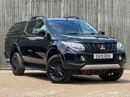Mitsubishi L200 2.4 DI-D DC Barbarian Black Auto 4WD Euro 6 4dr (Roll Top) at 0th