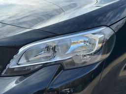 Peugeot Expert 2.0 BlueHDi 1400 Professional Premium Standard Panel Van MWB Euro 6 (s/s) 6dr at 43th