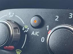 Vauxhall Vivaro 1.6 CDTi 2900 BiTurbo ecoTEC Limited Edition Nav Crew Van L2 H1 Euro 6 (s/s) 5dr (6 Seat) at 52th