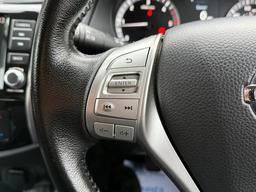 Nissan Navara 2.3 dCi Tekna 4WD Euro 6 (s/s) 4dr at 32th