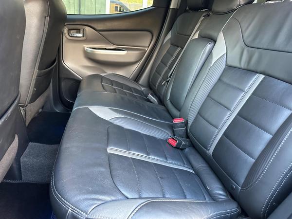 Mitsubishi L200 2.4 DI-D DC Barbarian Auto 4WD Euro 6 4dr