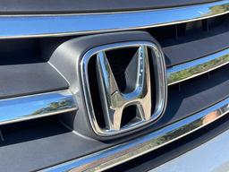 Honda CR-V 2.0 i-VTEC EX Auto 4WD Euro 5 5dr at 43th