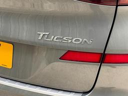 Hyundai TUCSON 1.6 T-GDi Premium Euro 6 (s/s) 5dr at 34th