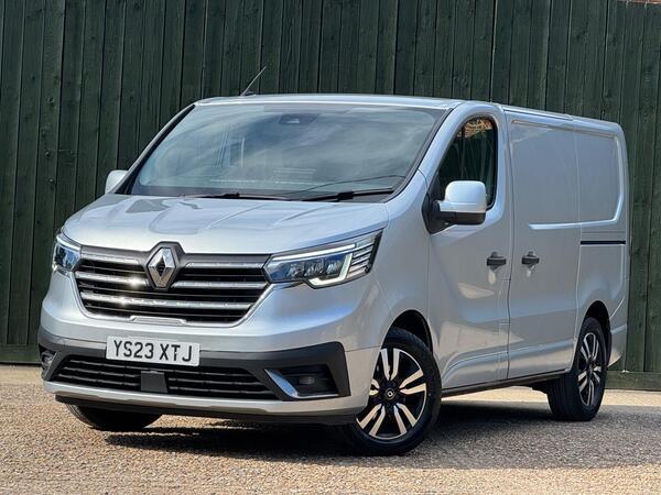 Renault Trafic 2.0 dCi Blue SL30 Extra Sport L1 H1 Euro 6 (s/s) 5dr