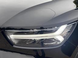 Volvo XC40 2.0 T4 Inscription Pro Auto Euro 6 (s/s) 5dr at 47th