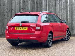 Skoda Octavia 2.0 TDI Elegance Euro 5 (s/s) 5dr at 24th