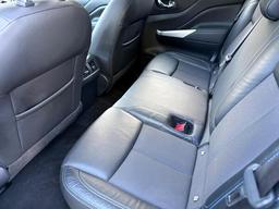 Nissan Navara 2.3 dCi N-Guard Auto 4WD Euro 6 4dr at 21th