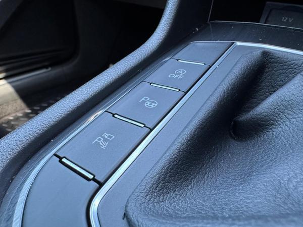 Volkswagen Tiguan 2.0 TSI R-Line Tech DSG 4Motion Euro 6 (s/s) 5dr