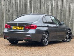 BMW 3 Series 3.0 330d M Sport Auto Euro 6 (s/s) 4dr at 4th