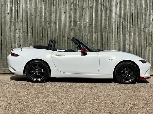 Mazda MX-5 1.5 SKYACTIV-G Icon Euro 6 2dr