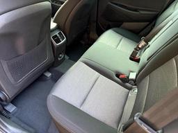 Hyundai TUCSON 1.6 GDi SE Nav Euro 6 (s/s) 5dr at 16th