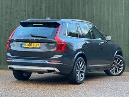 Volvo XC90 2.0 D5 PowerPulse Inscription Auto 4WD Euro 6 (s/s) 5dr at 3th