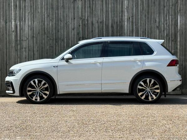 Volkswagen Tiguan 2.0 TDI R-Line Tech DSG 4Motion Euro 6 (s/s) 5dr