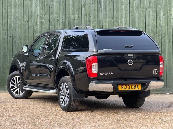 Nissan Navara 2.3 dCi Acenta+ 4WD Euro 6 (s/s) 4dr