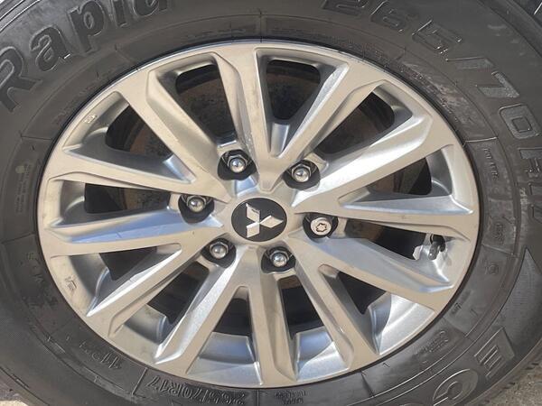 Mitsubishi L200 2.4 DI-D DC Barbarian Auto 4WD Euro 6 4dr