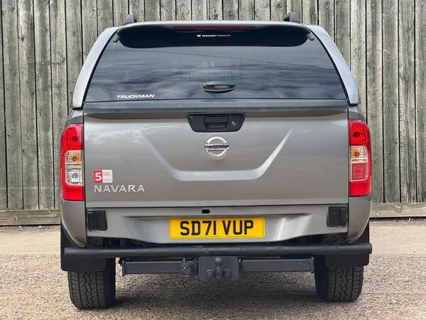 Nissan Navara 2.3 dCi Acenta 4WD Euro 6 (s/s) 4dr