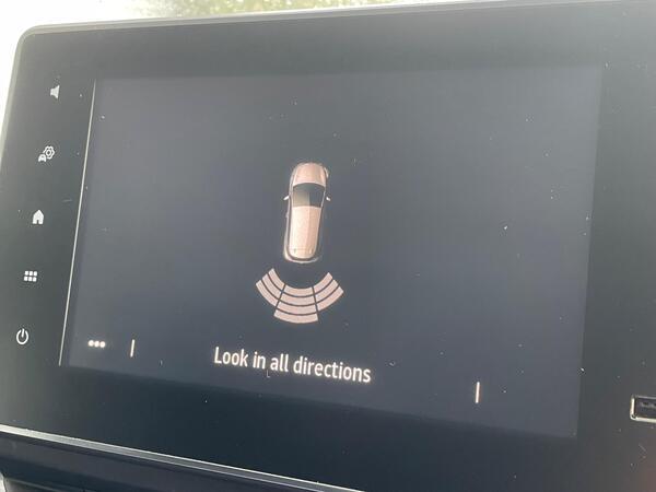 Renault Trafic 2.0 dCi Blue SL28 Sport L1 H1 Euro 6 (s/s) 5dr