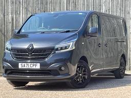 Renault Trafic 2.0 dCi ENERGY 30 Black Edition LWB Standard Roof Euro 6 (s/s) 5dr at 9th