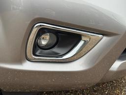 Nissan Navara 2.3 dCi Tekna Auto 4WD Euro 6 4dr at 14th