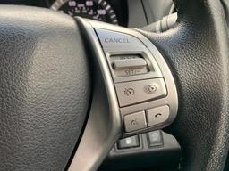 Nissan Navara 2.3 dCi Tekna 4WD Euro 6 (s/s) 4dr at 43th