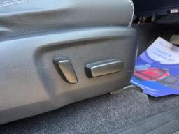 Toyota Hilux 2.8 D-4D Invincible X Auto 4WD Euro 6 (s/s) 4dr at 34th