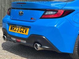 Toyota GR86 2.4 Boxer D-4S Euro 6 2dr at 36th
